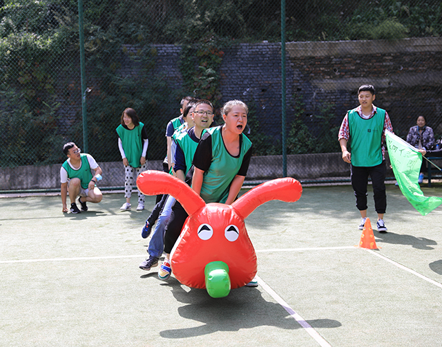 感悟合作雙贏  凝聚團(tuán)隊(duì)力量